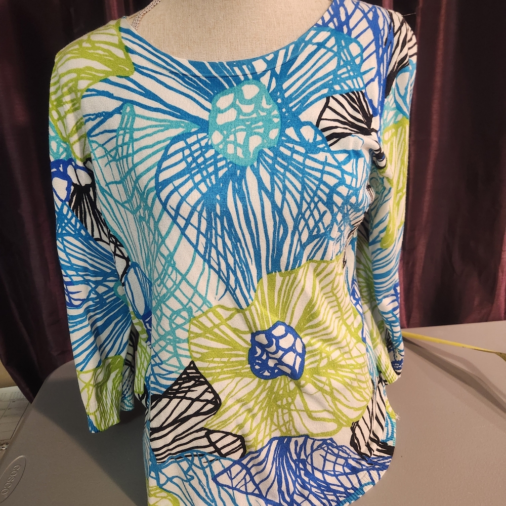 Floral Patterned Women's Top